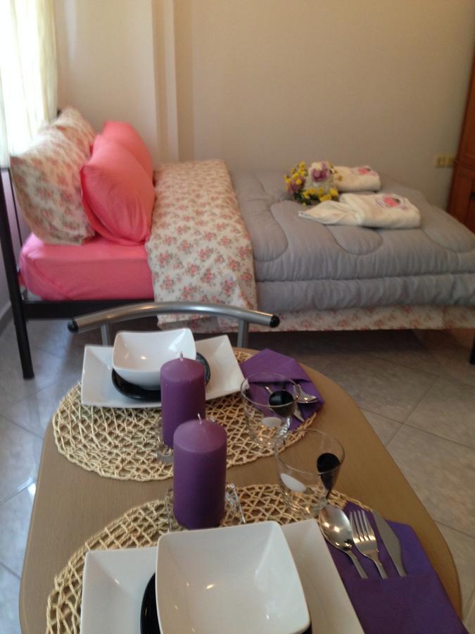 Studio Floral Appartement Thessaloniki Buitenkant foto